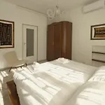 דירה 2 Bedroom
