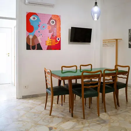 2 Bedroom